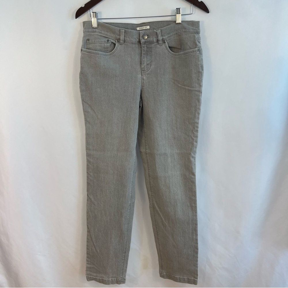 Jones New York Jeans Women Jeans Size 6 Gray Stretch Straight Leg